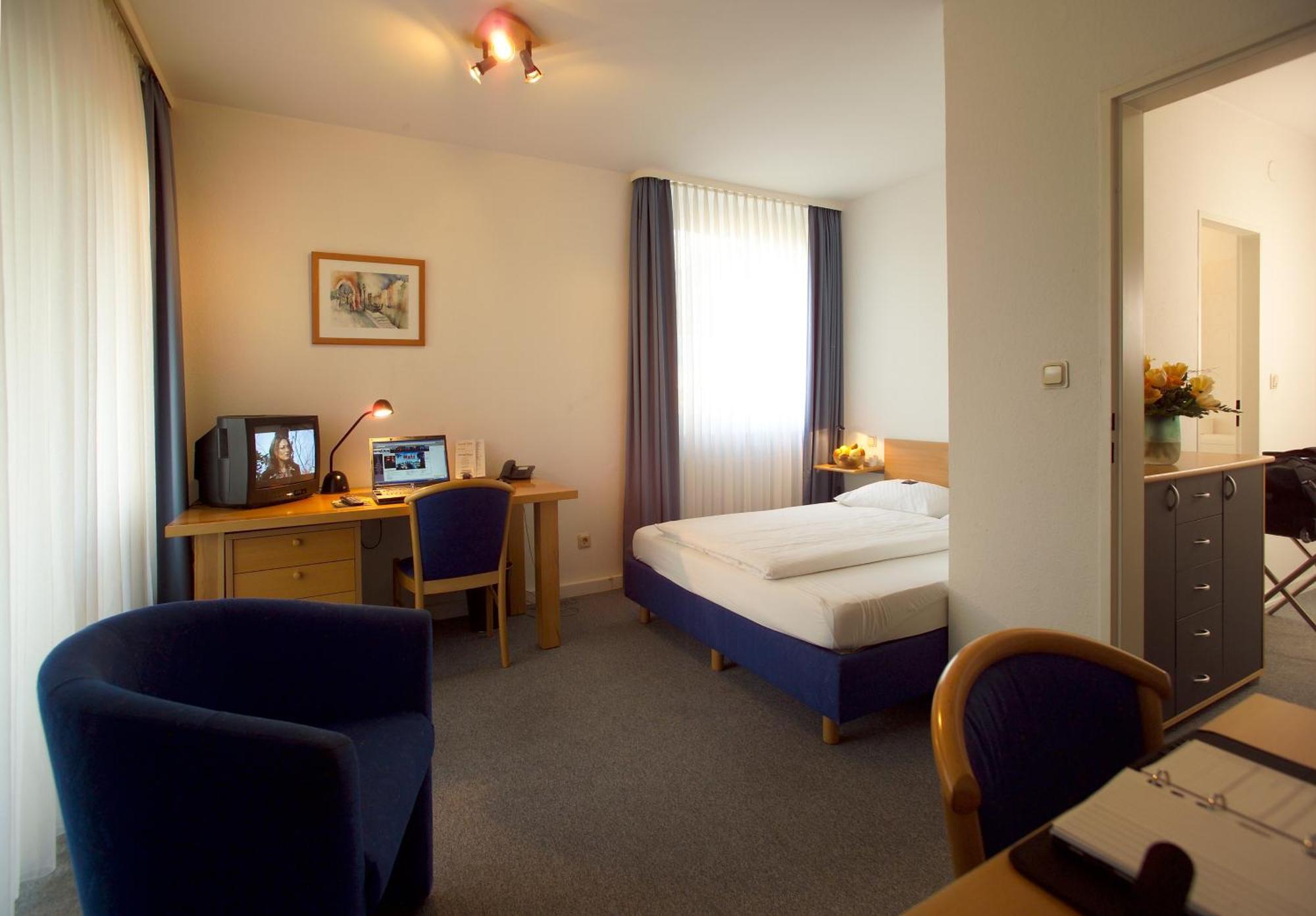 Central Hotel Eschborn Eksteriør billede