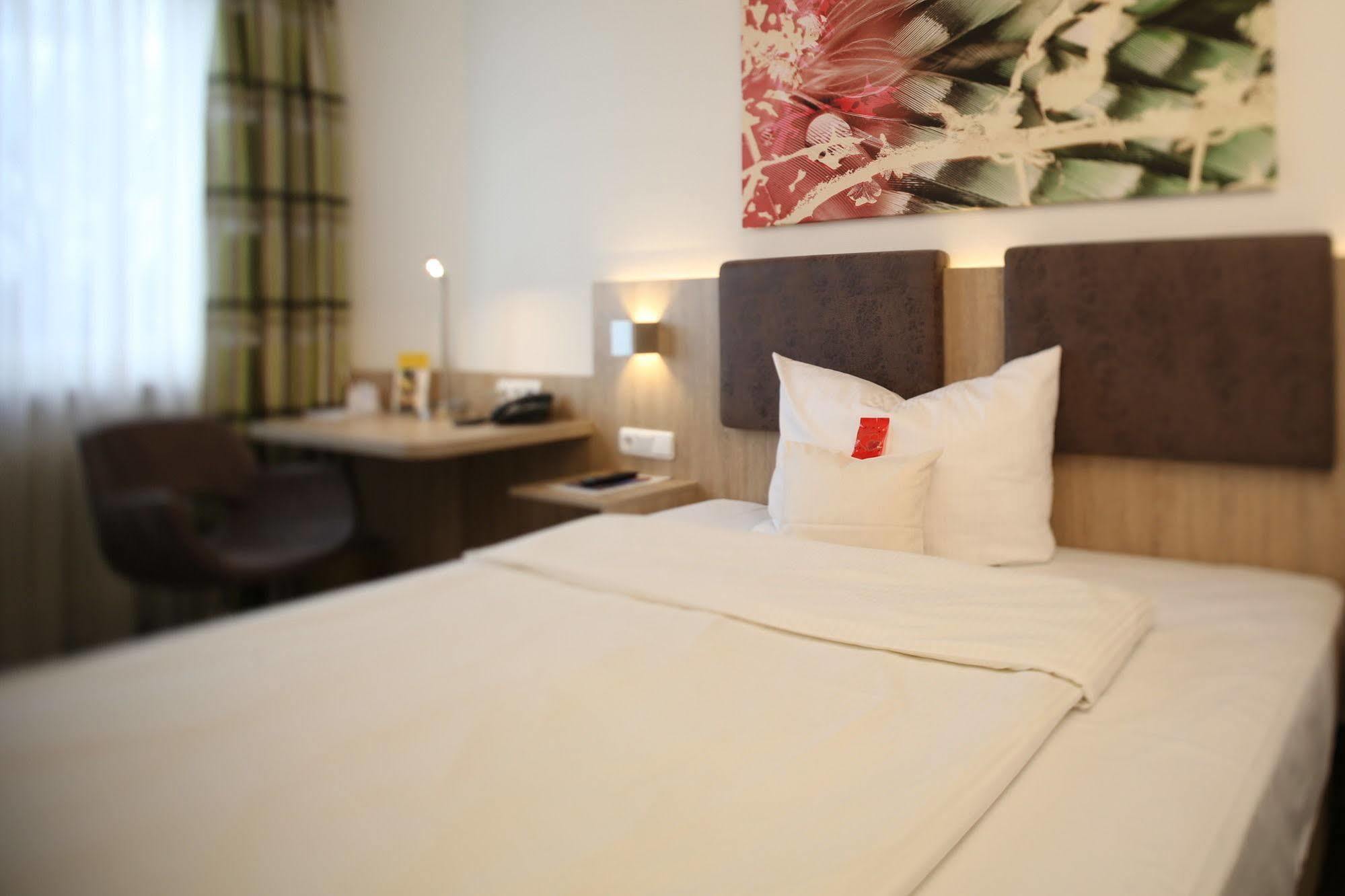 Central Hotel Eschborn Eksteriør billede