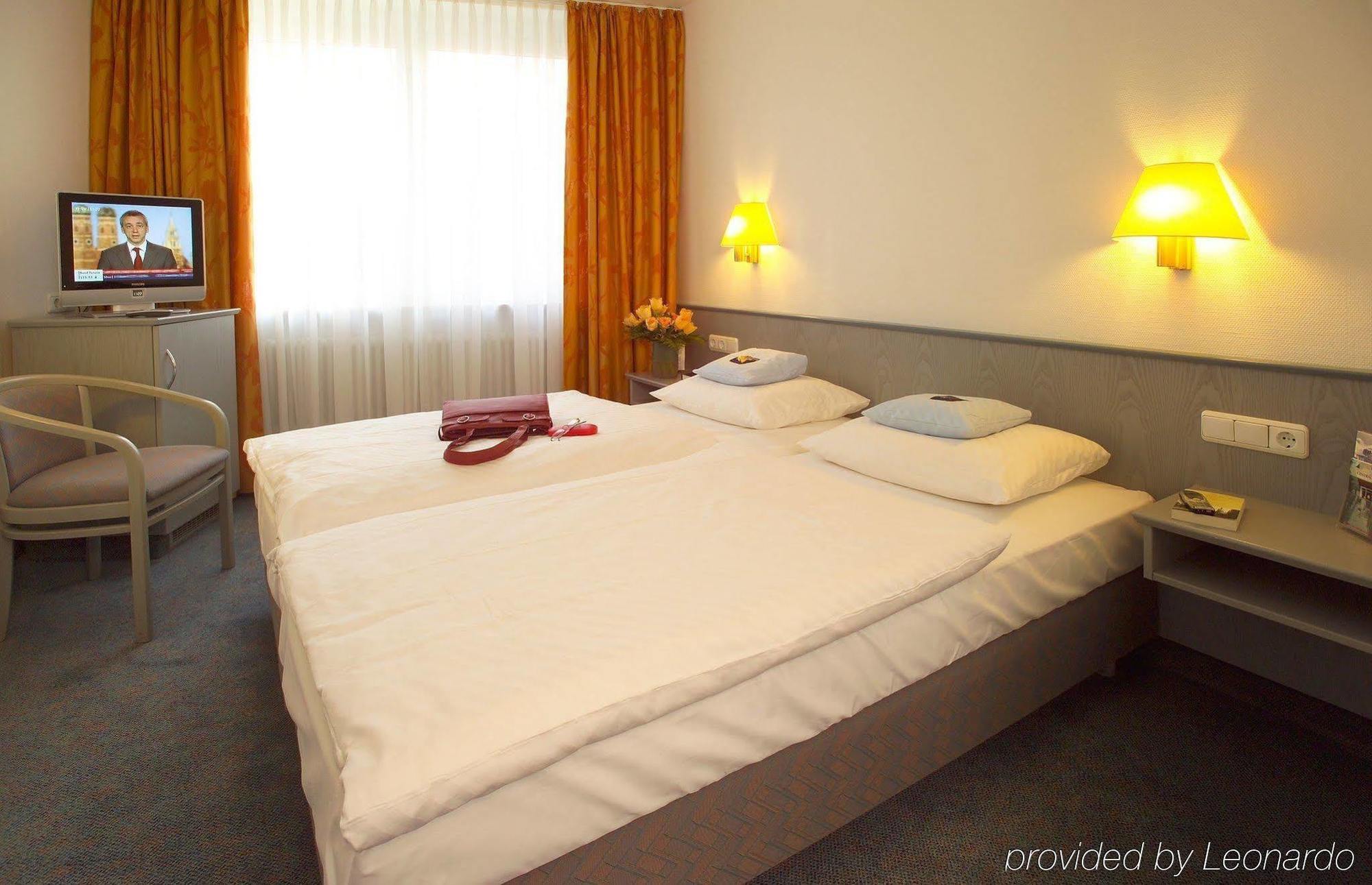 Central Hotel Eschborn Eksteriør billede